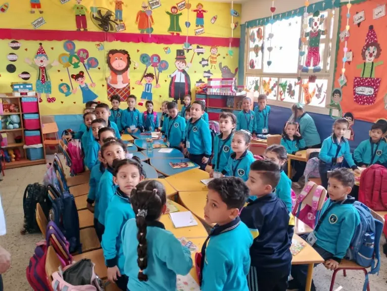 فوز مدرسة أبو بكر الصديق الرسمية لغات بإدارة مركز دمنهور كأفضل مدرسة بالبحيرة