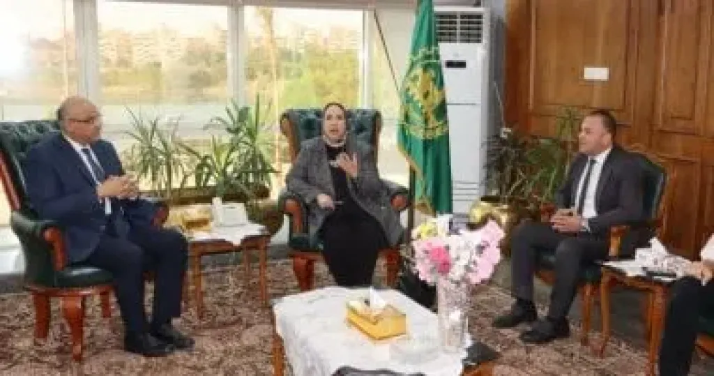 محافظ القليوبية يبحث توسيع التعاون الثقافي مع مكتبة الإسكندرية