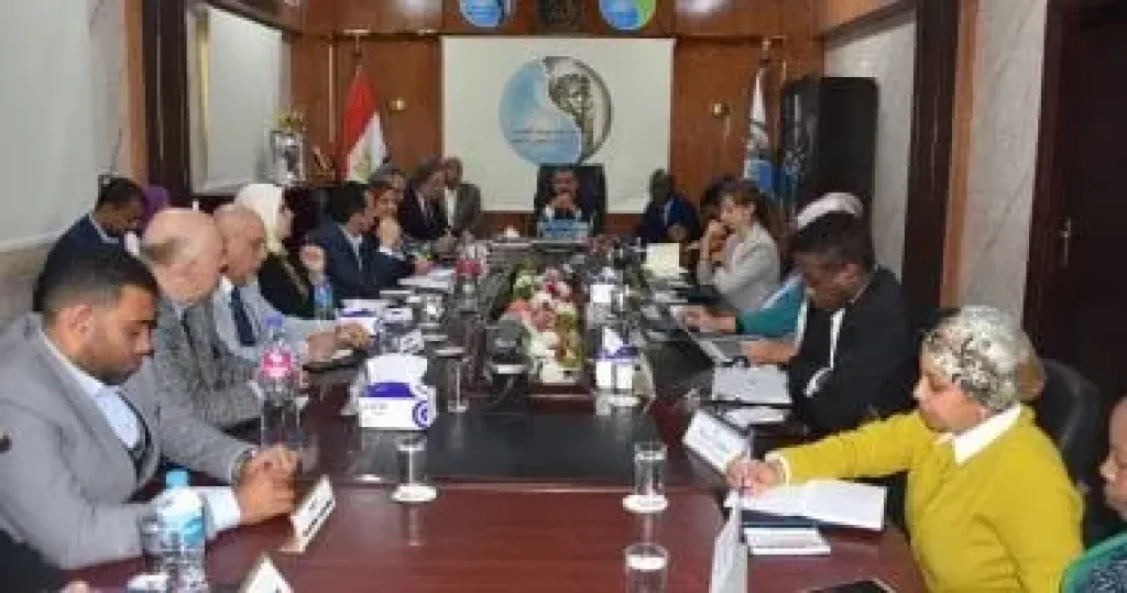 مياه الأقصر تستقبل بعثة البنك الأفريقى لمشروعات الصرف الصحى المتكامل