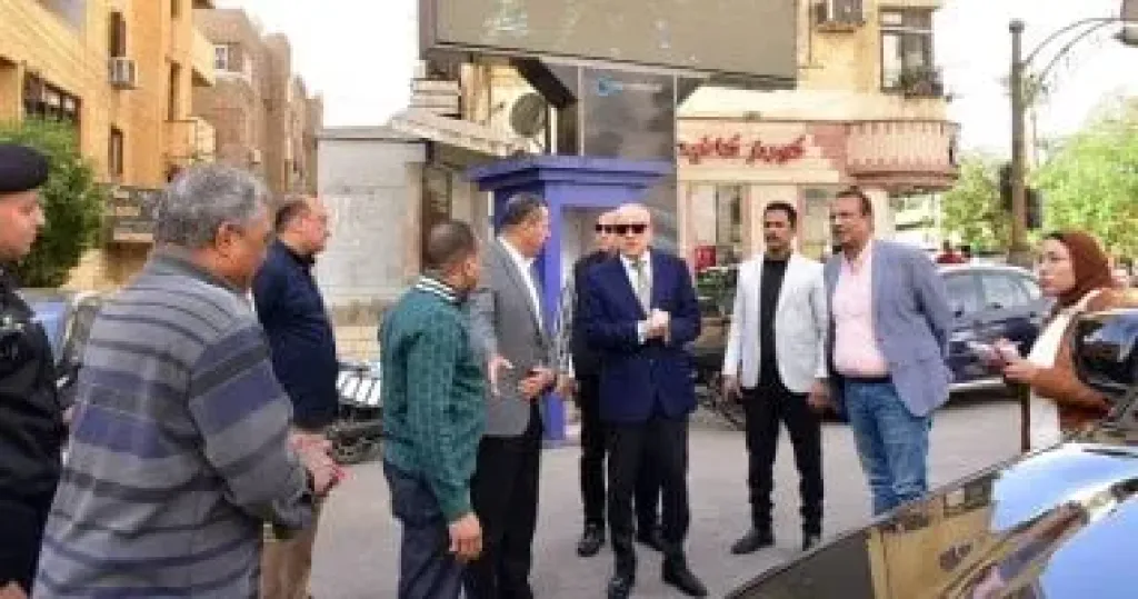 محافظ الأقصر يتفقد مدينتى الأقصر والقرنة استعداداً لاحتفالات العيد القومى