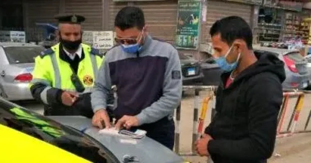 رادار المرور يلتقط 1119 سيارة تسير بسرعات جنونية فى 24 ساعة