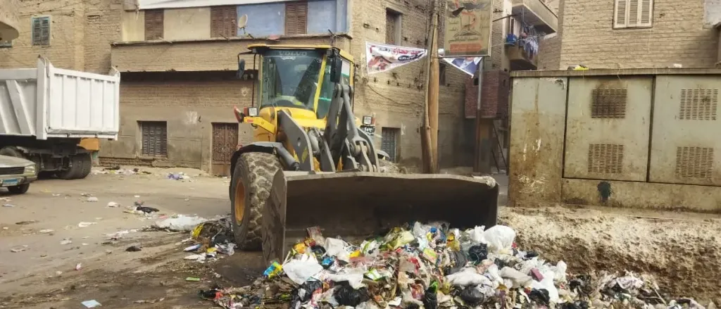 محافظ أسيوط: تكثيف حملات النظافة ورفع تراكمات المخلفات بقرى مركز أبوتيج