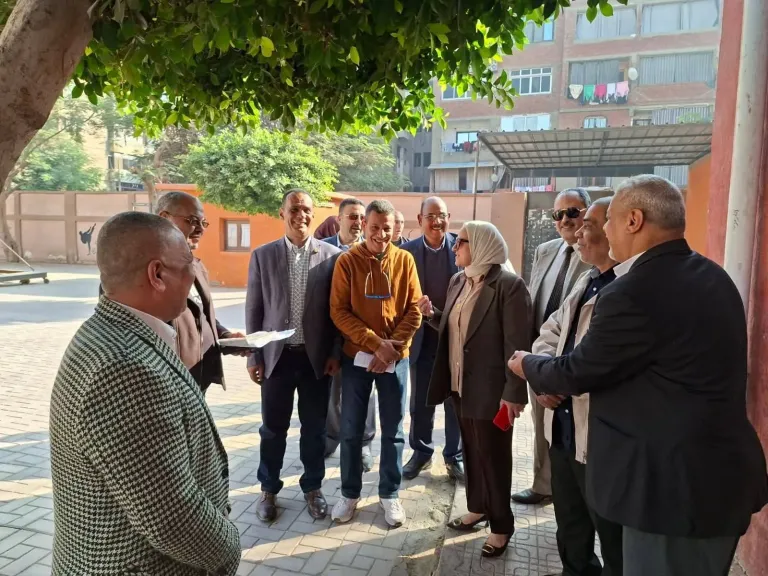 ابوكيلة  تكرم المتميزين بالتبين  وتتابع تنفيذ تعليمات عبد اللطيف