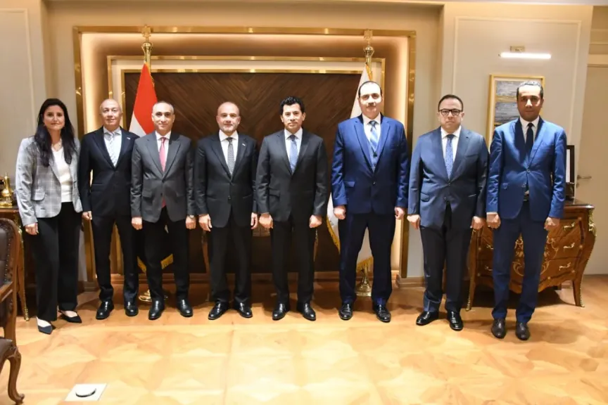 صبحي: ندعم القيادات المصرية للمناصب الدولية… والحسيني نموذج لثقة العالم في الكفاءة المصرية