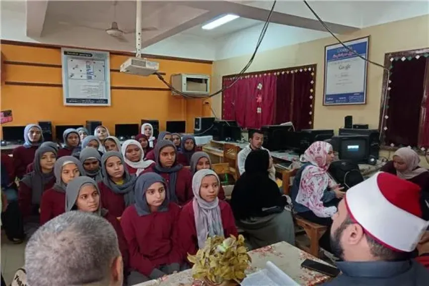 حرمة التعدي على الجار في 150 ندوة توعوية لشباب الشرقية