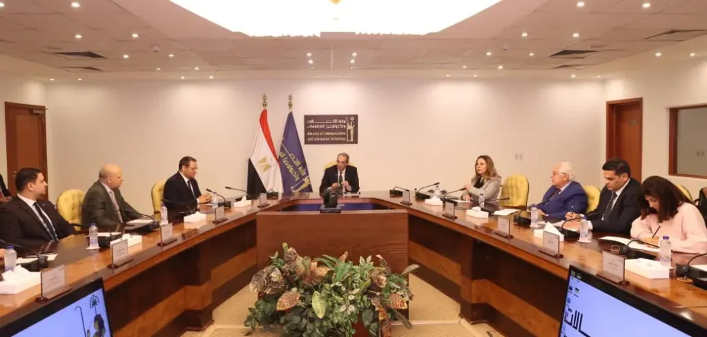 مذكرة تفاهم جديدة لدعم التحول الرقمي في القطاع الصحي بين الاتصالات والاعتماد والرقابة الصحية