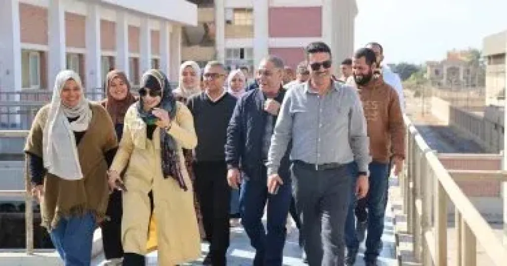 رئيس «مياه القليوبية» يتابع مشروعات حياة كريمة بشبين القناطر