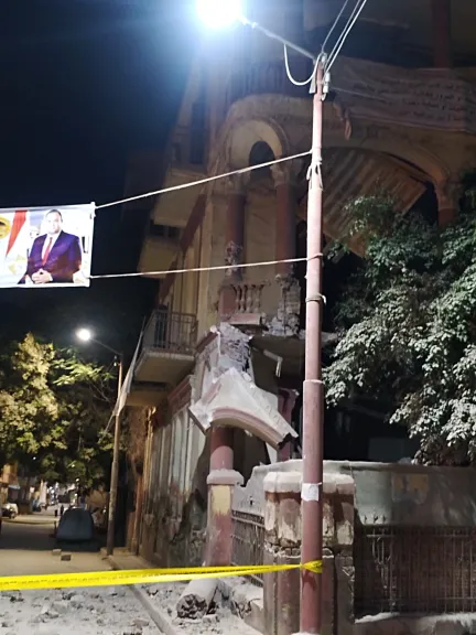 انهيار جزء من فيلا قديمه بحي غرب باسيوط