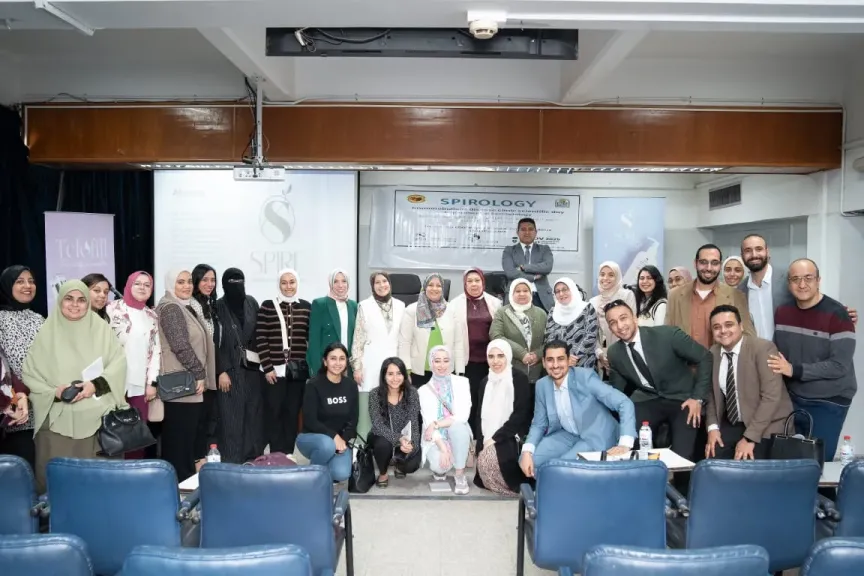 الأمراض الجلدية بكلية الطب جامعة أسيوط ينظم يوم علمي حول التحديات في علاج