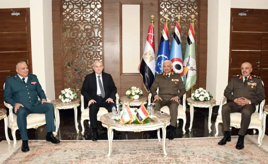 وزير الدفاع و رئيس الأركان يعقدان عدد من اللقاءات الثنائية مع قادة الوفود العسكرية|صور