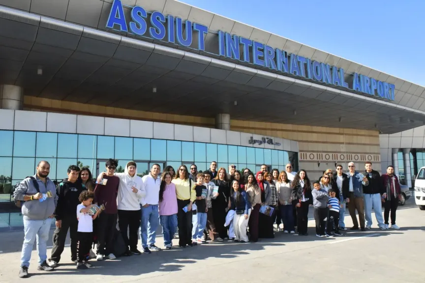 محافظ أسيوط: استمرار استقبال الوفود السياحية على الرحلة الجوية المنتظمة