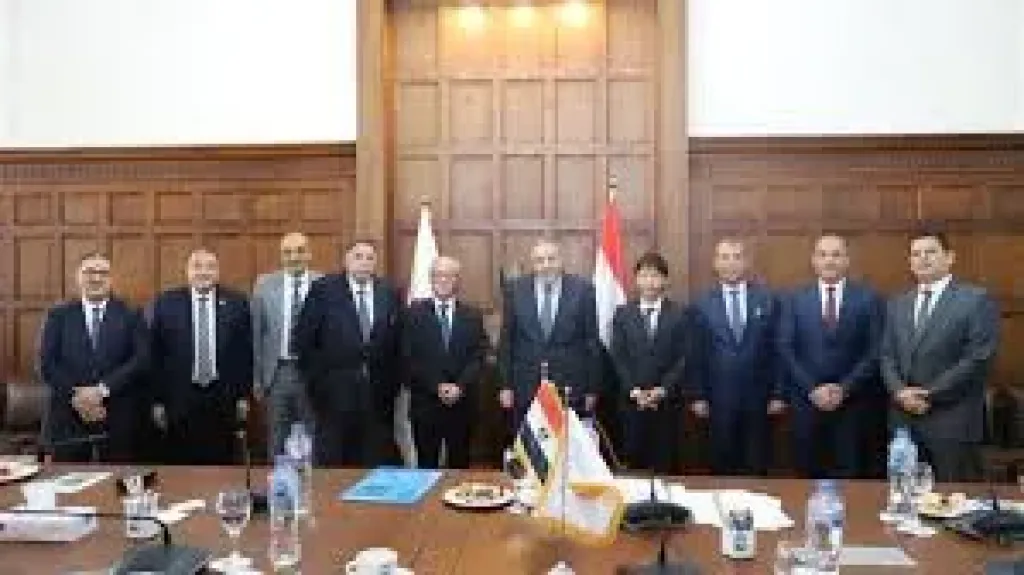 غرفة الإسكندرية تستقبل السفير الياباني لبحث تعزيز التعاون المشترك