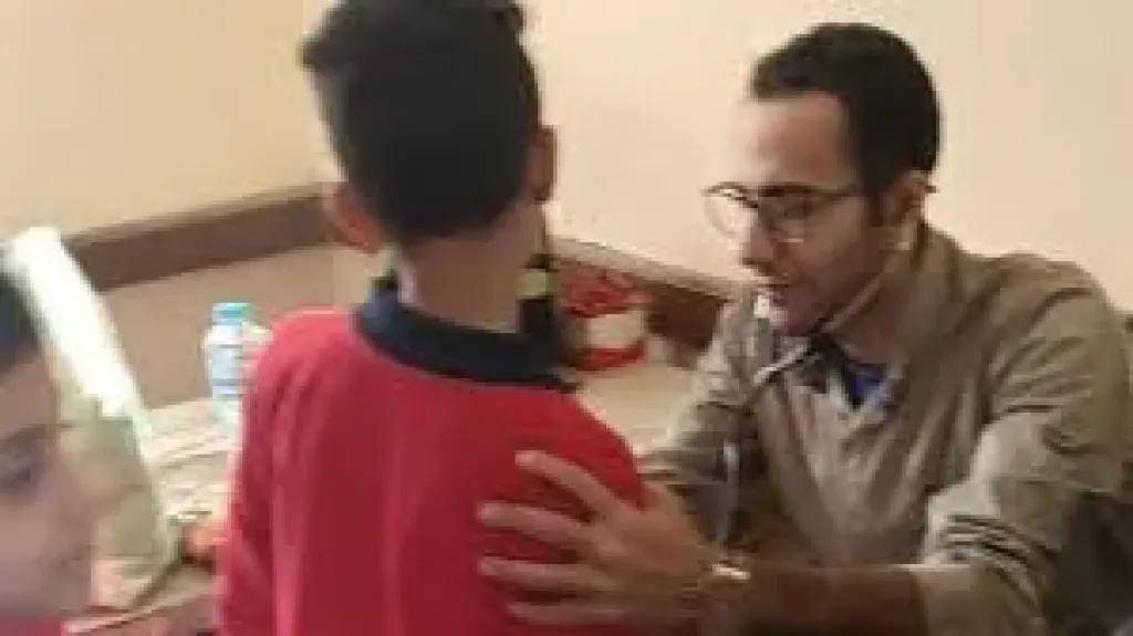 ”من أجل قلوب أطفالنا”.. توقيع الكشف الطبي على 283 حالة بمدرسة كفر الكردي ببنها