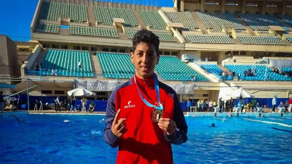 رحم الله الطفل يوسف، بطل السباحة الصغير ، رسالة مهمة إلى المدربين و أولياء الأمور