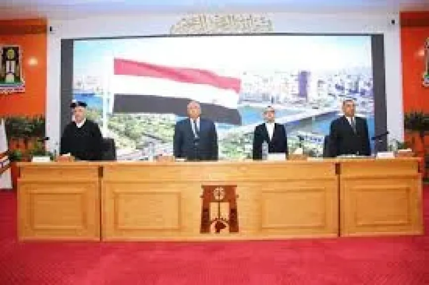 12 توجيها وقرارا لمحافظ الوادي الجديد خلال اجتماع المجلس التنفيذي