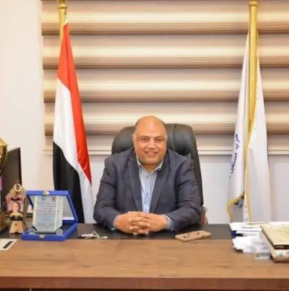 تشييع جثمان سعيد عبد الواحد مرشح إمبابة بانتخابات النواب من مسجد الحصرى