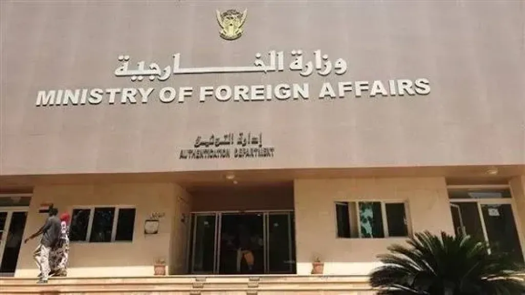 وزراء خارجية ٨ دول يستنكرون تصريحات الكيان بشأن فتح فتح معبر رفح في اتجاه واحد لإخراج سكان غزة