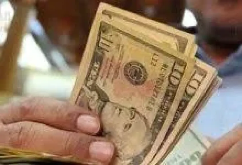الدولار اليوم فى مصر… ثبات في الأسعار بالبنوك الحكومية والخاصة