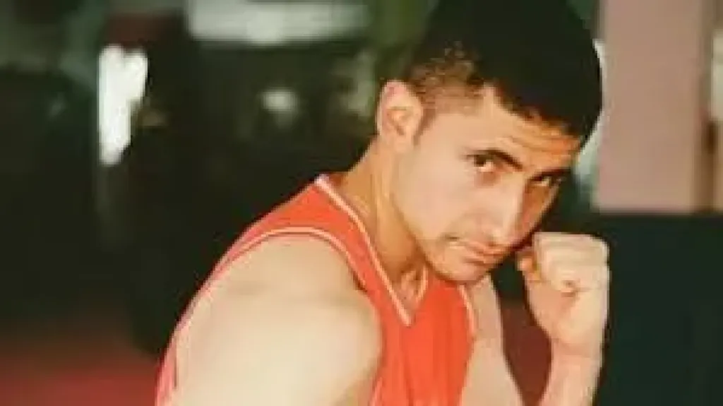 الموت يفجع الفنان أمير المصري