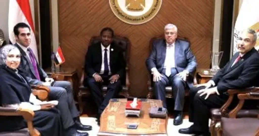 وزير التعليم العالى يستقبل مفوض التعليم والعلوم والابتكار بالاتحاد الأفريقي