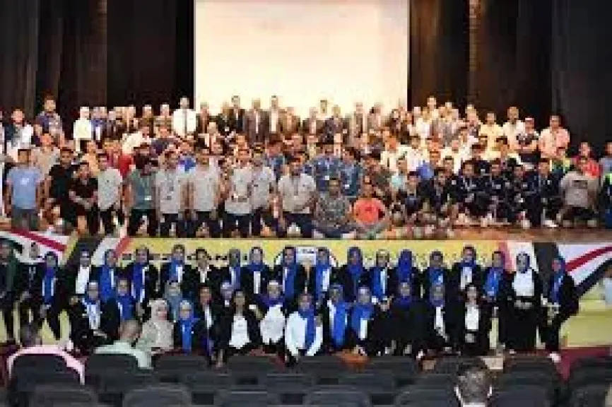 جامعة قناة السويس تختتم الدورة الأساسية الأولى للكرة الخماسية