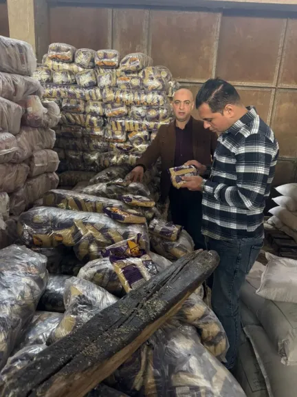 تموين الشرقية ضبط4الاف لتر مواد بتروليةو7 طن دقيق وسلع  مجهولة المصدر