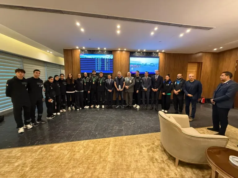 وزير الرياضة يستقبل أبطال التايكوندو المصري بعد الإنجاز التاريخي في بطولة العالم بكينيا