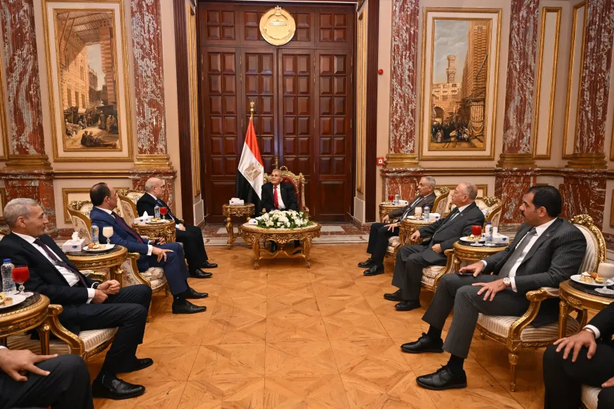 رئيس مجلس الشيوخ يستقبل رئيس هيئة النيابة الادارية |صور