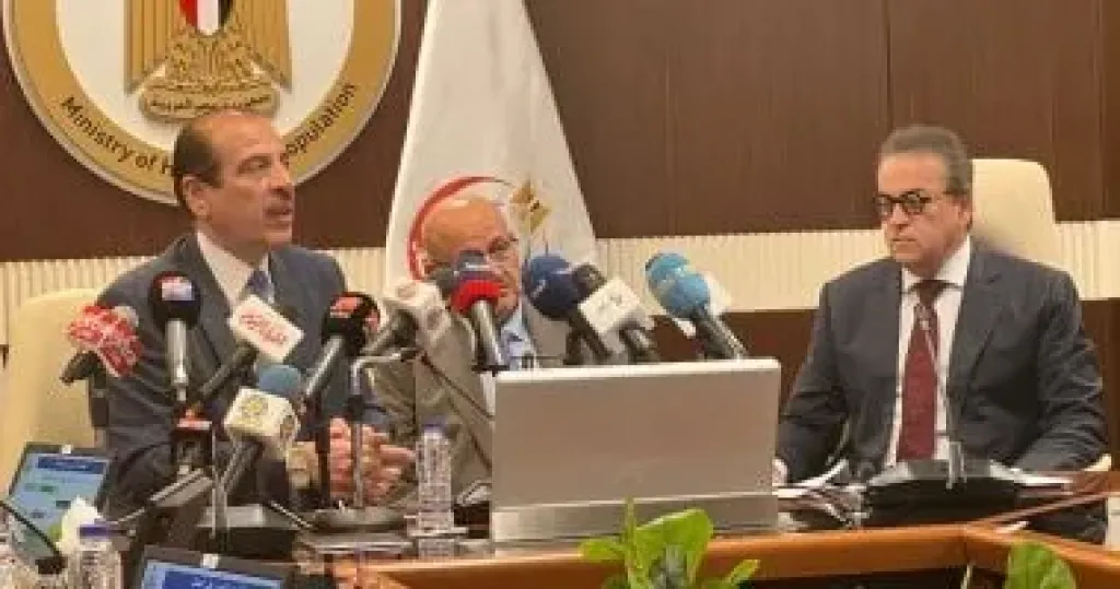 وزير الصحة: فيروس الأنفلونزا المنتشر هو H1N1 ولا داعى للقلق