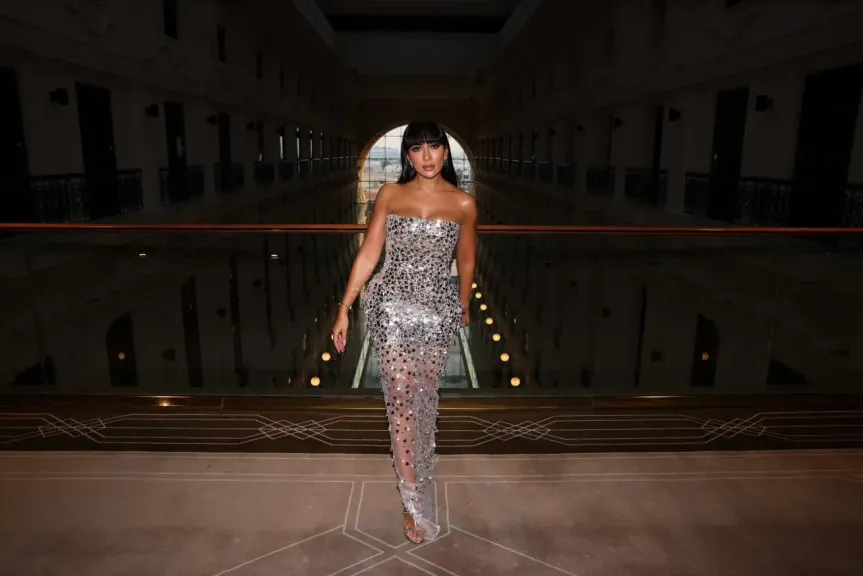 بالصور.. آية الجنايني تتألق بإطلالة لافتة في مهرجان البحر الأحمر السينمائي