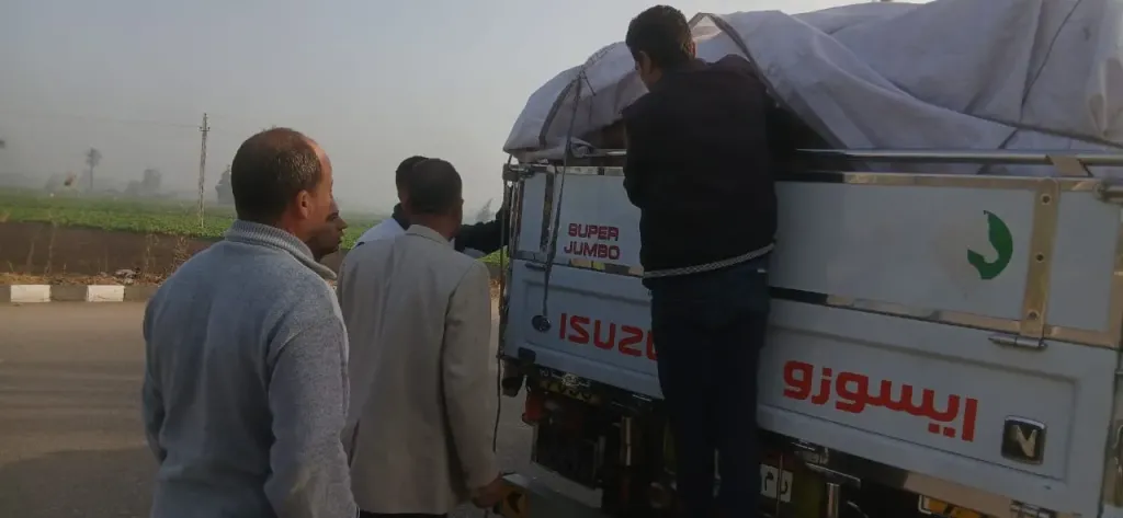 تموين الشرقية:ضبط 7.5 طن مسلي نباتي مجهول وتحرير14محضربالابراهيمية