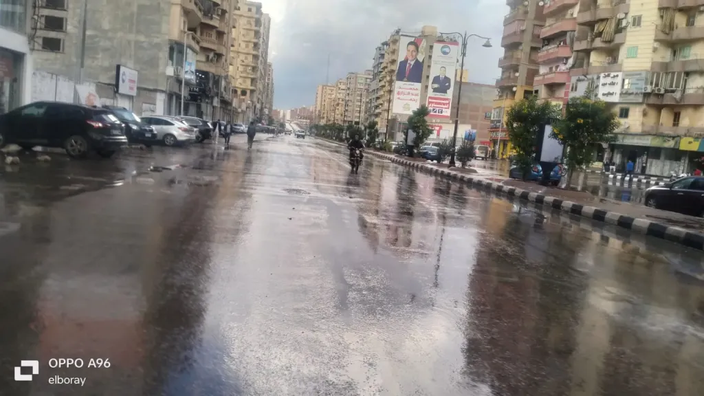 استمرار سقوط امطار غزيرة على مراكز بالبحيرة