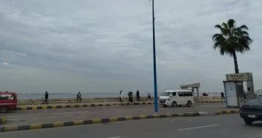 الأرصاد: الأمطار وانخفاض درجات الحرارة مستمران حتى الجمعة بسبب منخفض جوى قوى