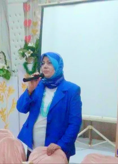 دعاء عبدالمنعم تكتب :فلنكتفي بثلاث احزاب ولا داعي للتسول السياسي