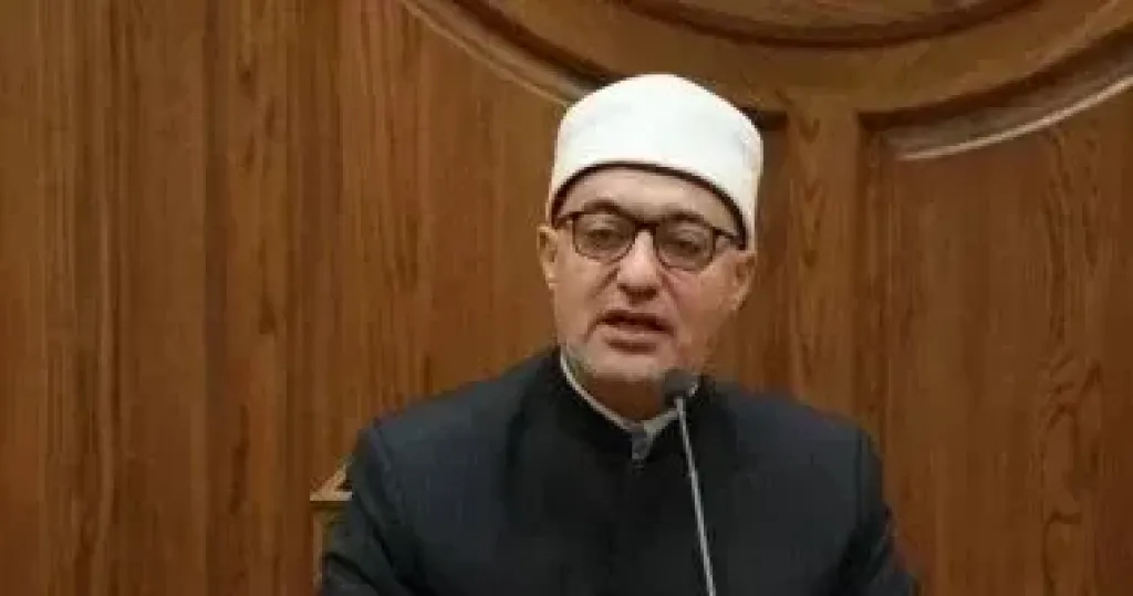 مفتى الجمهورية يهنئ وزير الشباب باختياره رئيسًا للجنة الحكومية الدولية للتربية البدنية والرياضة باليونسكو