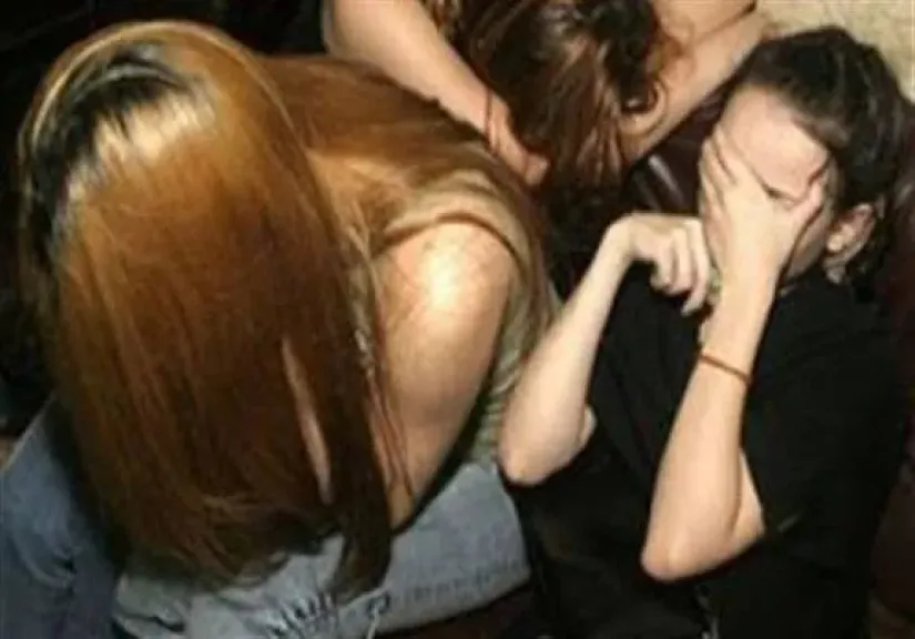 تحت ستار نادي صحي، تجديد حبس شبكة دعارة في التجمع