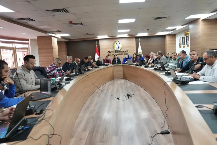 «القومي للمرأة» يتابع مشاركة المرأة في الدوائر الملغاة بأحكام قضائية من المرحلة الأولى لانتخابات النواب 2025