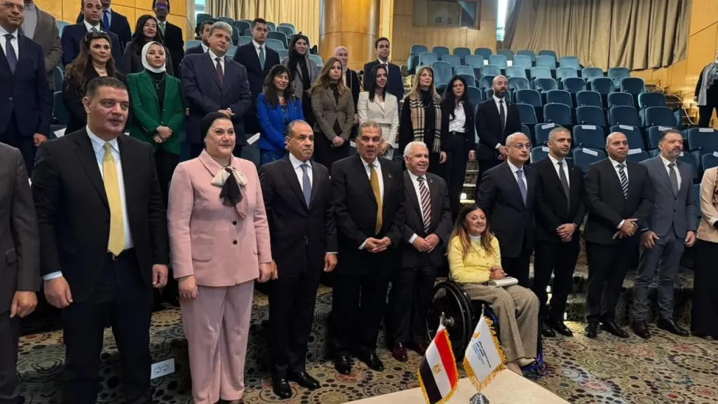 «القومي للأشخاص ذوي الإعاقة» يشارك «الخارجية» الاحتفال باليوم العالمي لحقوق الإنسان بمستشفى 57357|صور