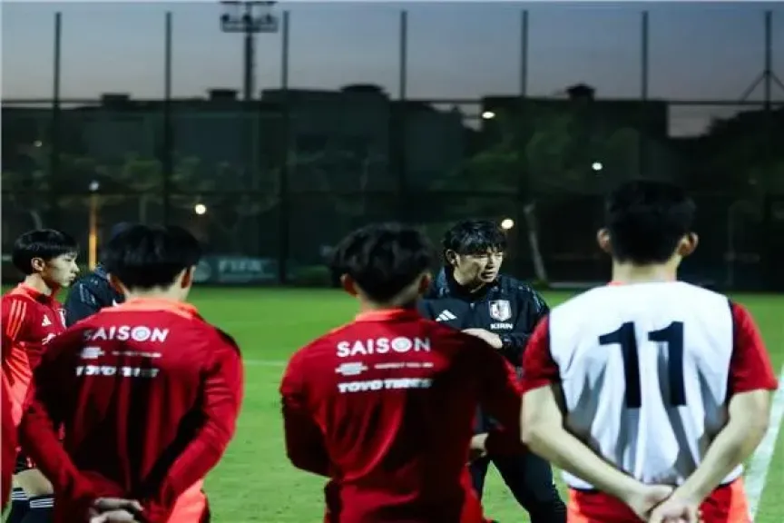 منتخب اليابان يدخل معسكرا مغلقا بمركز المنتخبات الوطنية