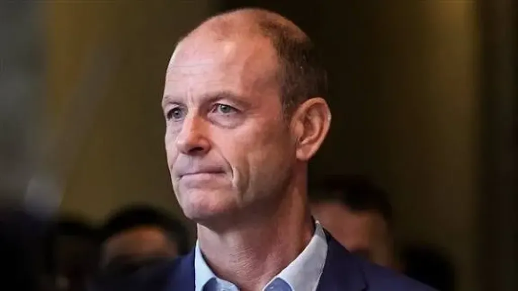 توروب يحاضر لاعبي الأهلي بالفيديو اليوم استعدادا لمواجهة إنبي