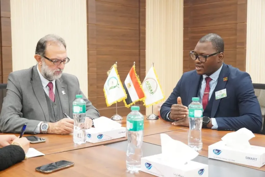 رئيس هيئة سلامة الغذاء يستقبل مدير الوكالة الموريتانية على هامش منتدى أفراف