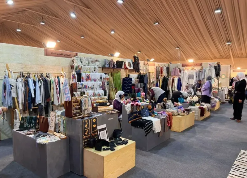 جهاز تنمية المشروعات يمد المرحلة الثانية لمعرض تراثنا حتى غد