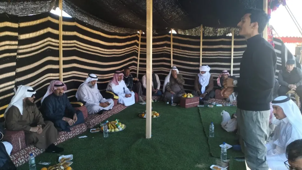 جلسة شعرية بمهرجان الوادي الجديد الدولي للرياضات التراثية والصحراوية والفنون