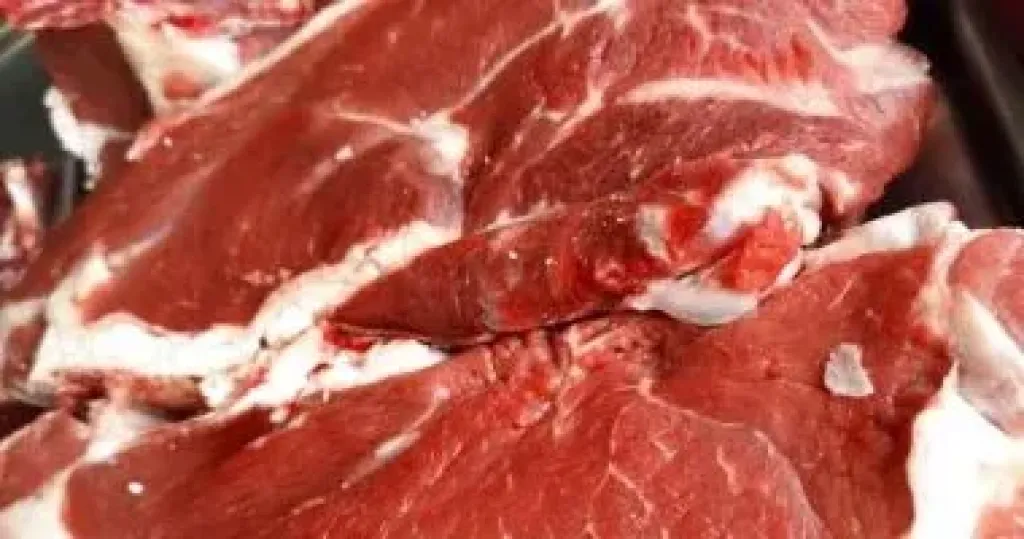 التموين تطرح لحوما طازجة ومجمدة بالمجمعات الاستهلاكية