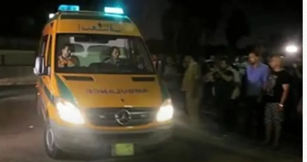 أخذًا بالثأر. مزارع وأبناؤه الثلاثة ينهون حياة تاجر ماشية ويصيبون نجله بالبحيرة