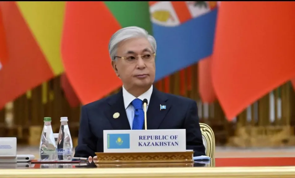 رئيس كازاخستان يدعو إلى إصلاح الأمم المتحدة وتعزيز مسار السلام العالمي
