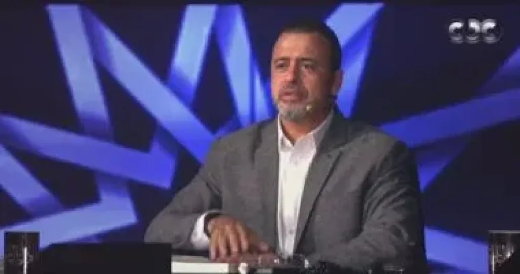 مصطفى حسنى يوجه نصيحة لمتسابق بدولة التلاوة: متخفش من الحسد