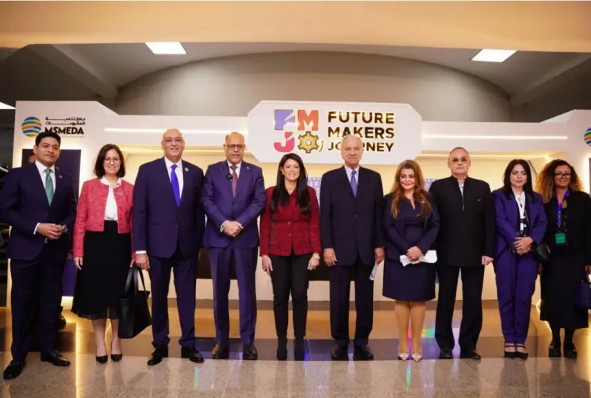 جهاز تنمية المشروعات يشارك في قمة المرأة المصرية 2025