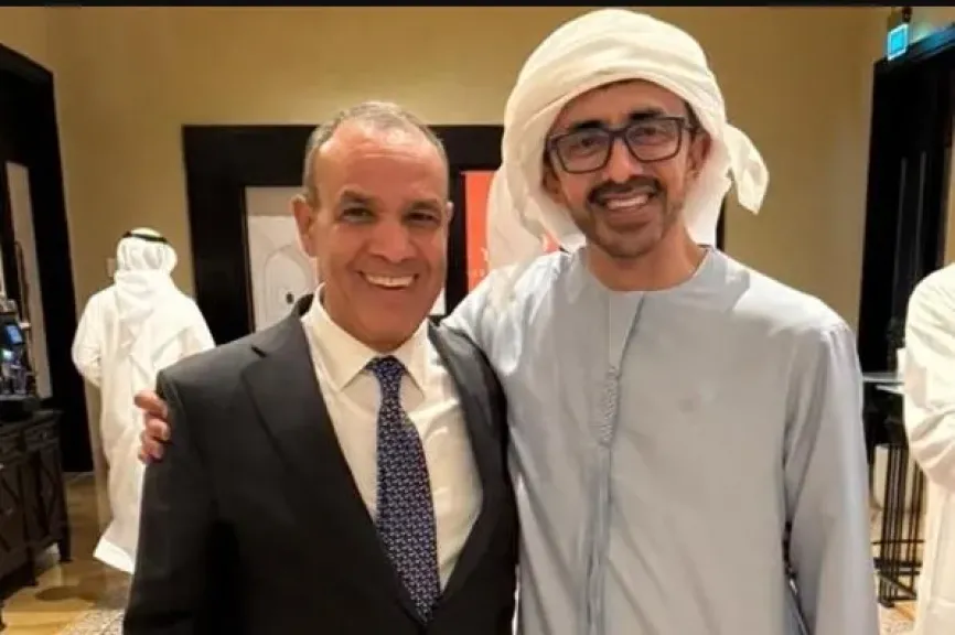 وزير الخارجية يبحث مع نظيره الإماراتي تعزيز العلاقات الثنائية