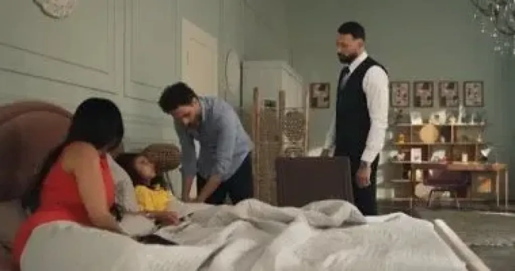 ابنة أحمد فهمى ومى القاضى تتعرض لأزمة صحية فى الحلقة الـ11 من 2 قهوة